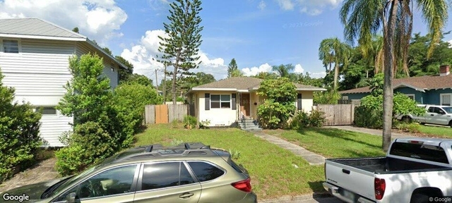 2025 11th Street N - Photo 1