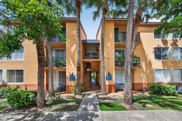 10717 E Cleary Boulevard E - Photo 1