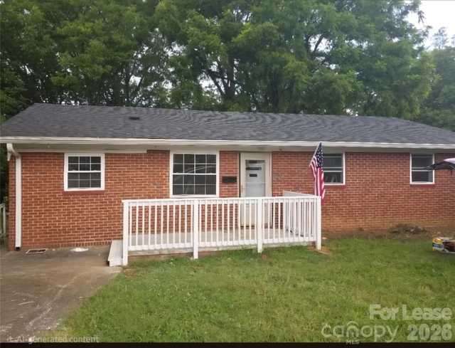 221 N Watterson Street - Photo 1