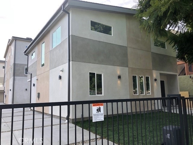 14126 Sylvan Street - Photo 1