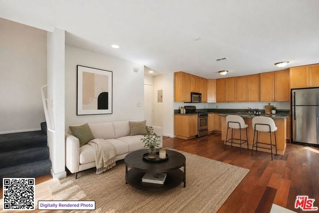937 Wilcox Avenue - Photo 1