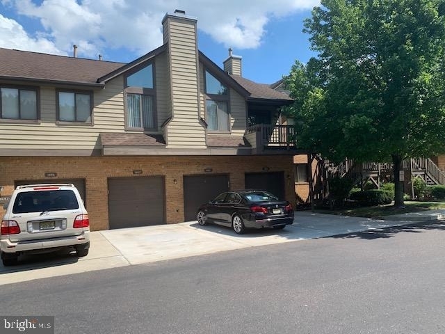 1605 Augusta Circle - Photo 1