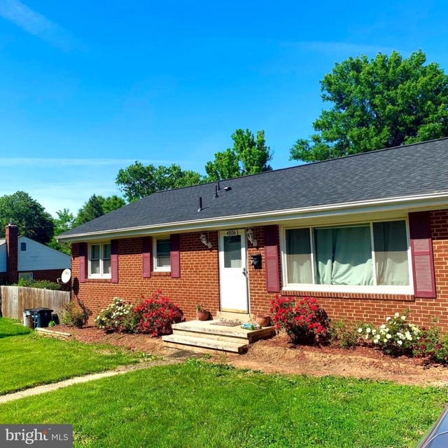 4506 Samar Street - Photo 1