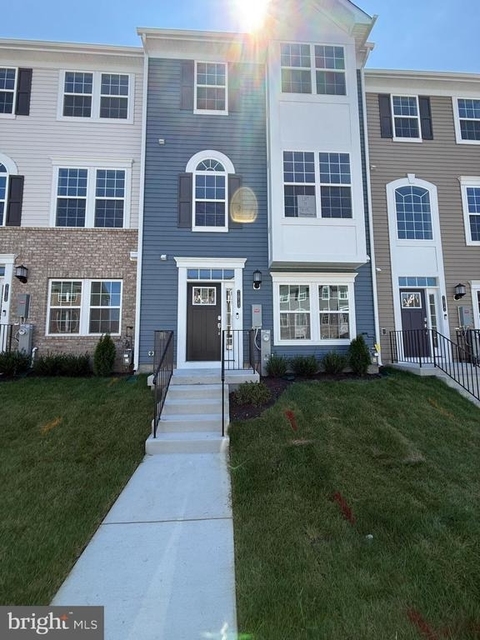 7815 Barrensdale Road - Photo 1