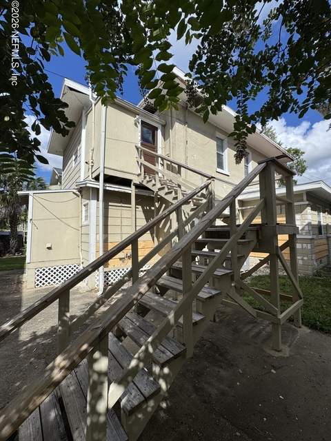 2512 College Street - Photo 1