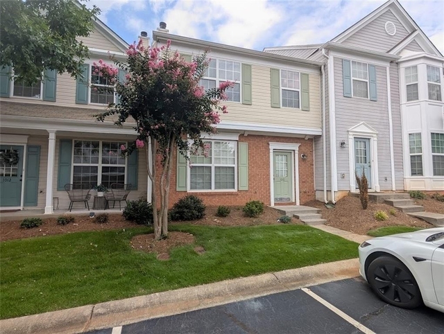 1010 Prestwyck Court - Photo 1