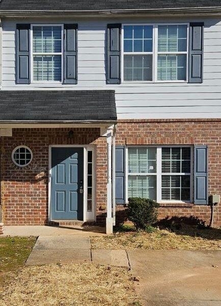 325 Brookview Drive - Photo 1