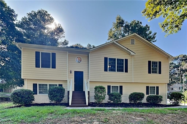 748 Dillon Drive - Photo 1