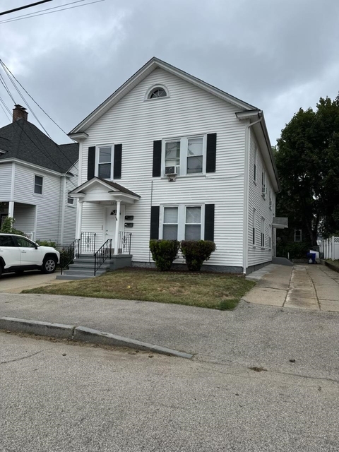 324 Laurel - Photo 1