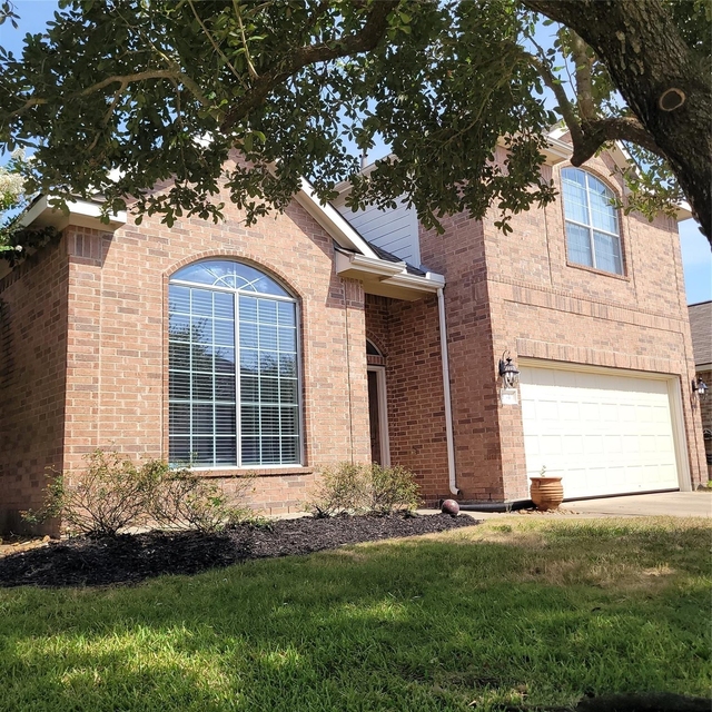 21410 Avalon Queen Drive - Photo 1
