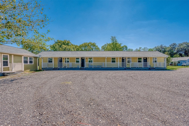 1549 Garden Road - Photo 1