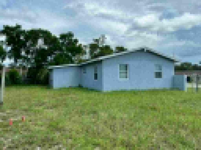 2302 E Dana Drive - Photo 1