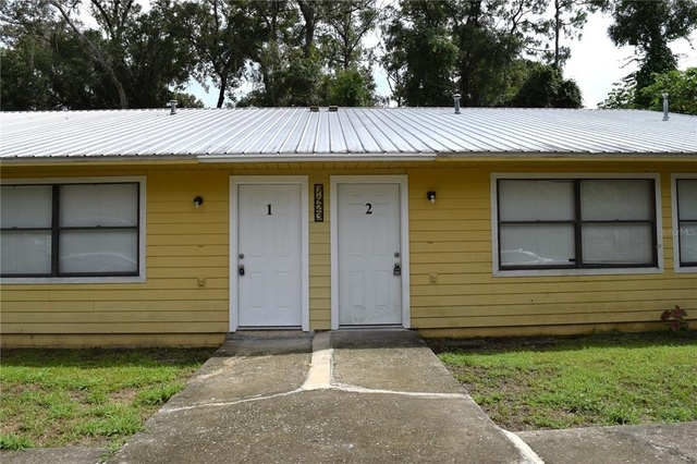 7423 Sw 42nd Pl - Photo 1