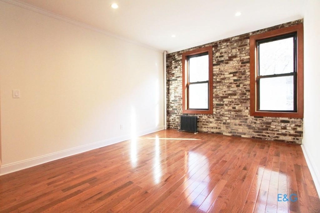 1 Bennett Avenue - Photo 1