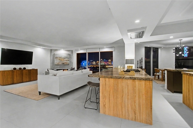 2877 Paradise Road - Photo 1