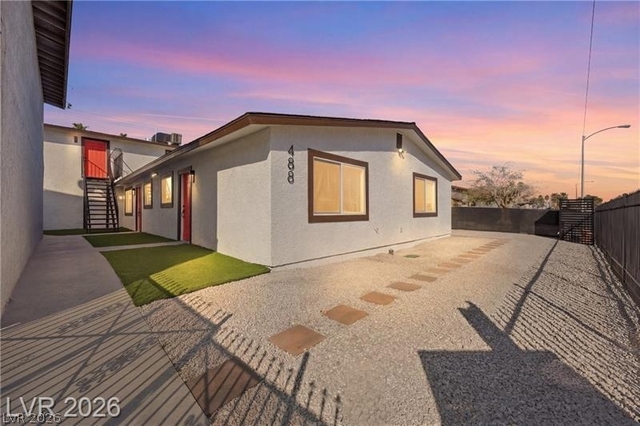 488 Albert Avenue - Photo 1