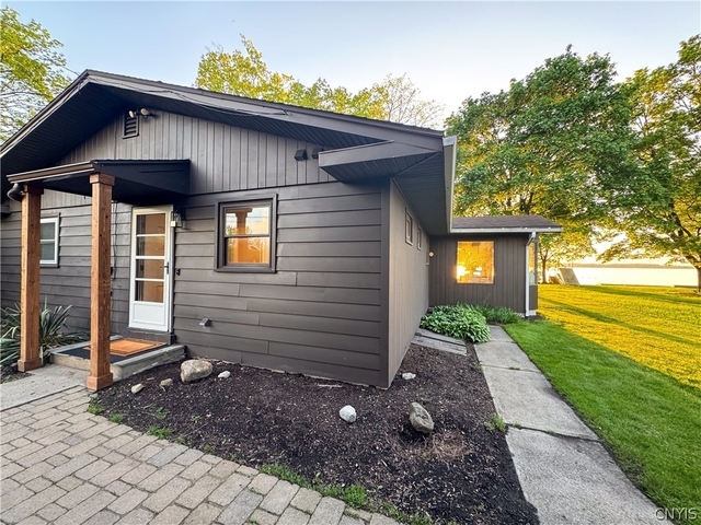 155 Burtis Point Road - Photo 1