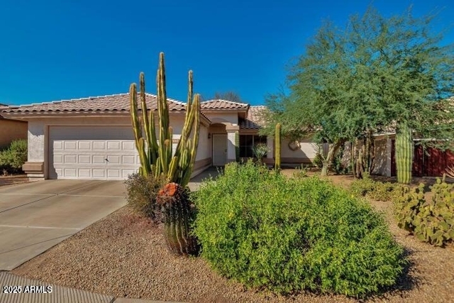 1712 W Sparrow Drive - Photo 1