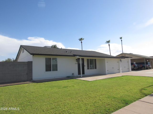 1521 W Marlboro Drive - Photo 1