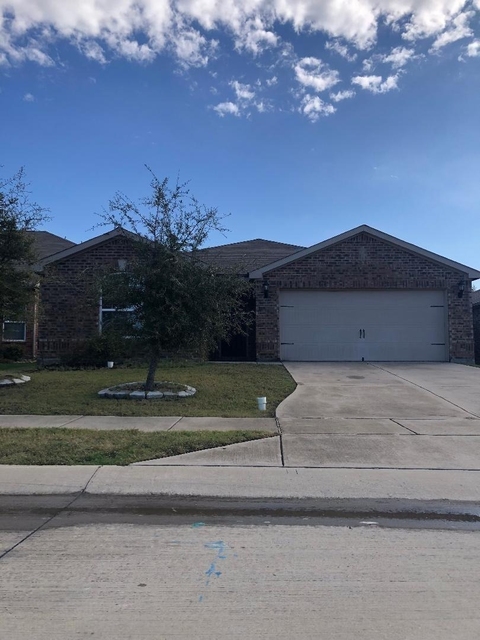 303 Soap Tree Drive - Photo 1