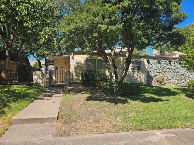 7016 Briarmeadow Drive - Photo 1