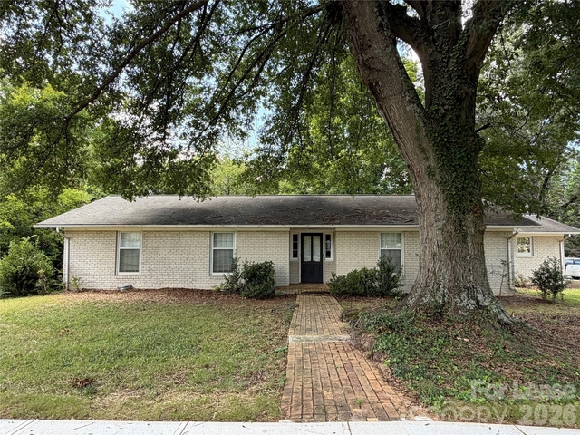 608 Margaret Drive - Photo 1