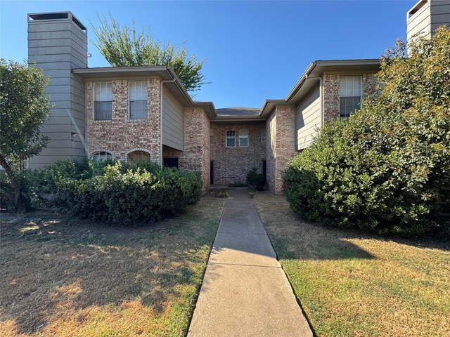 3514 Smith Barry Road - Photo 1