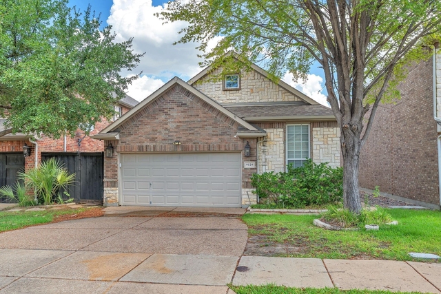 9129 Cottonwood Village Drive - Photo 1