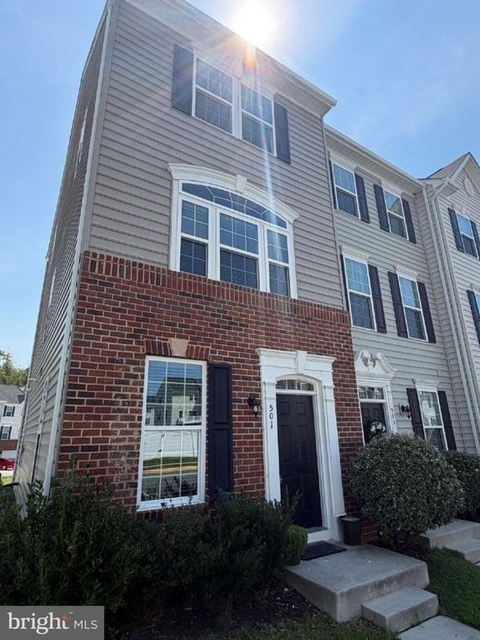 501 Rolling Valley Drive - Photo 1