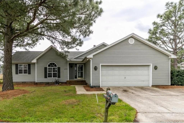 692 Cedar Point - Photo 1