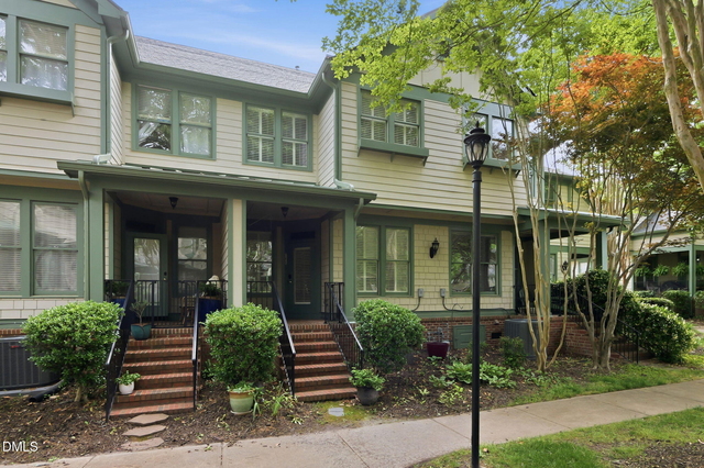 305 Presque Isle Lane - Photo 1