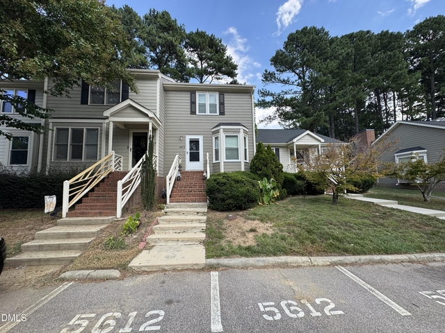 5612 Darrow Drive - Photo 1