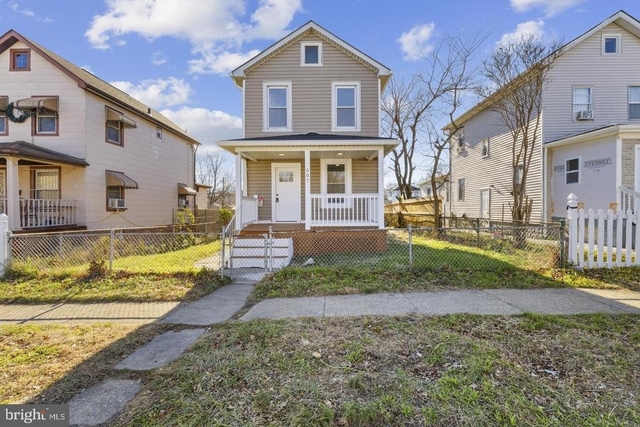 507 Washburn Avenue - Photo 1