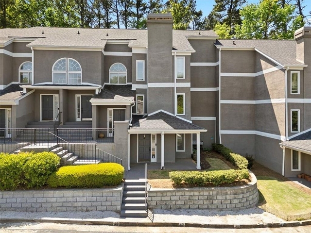 46 St Claire Lane Ne - Photo 1