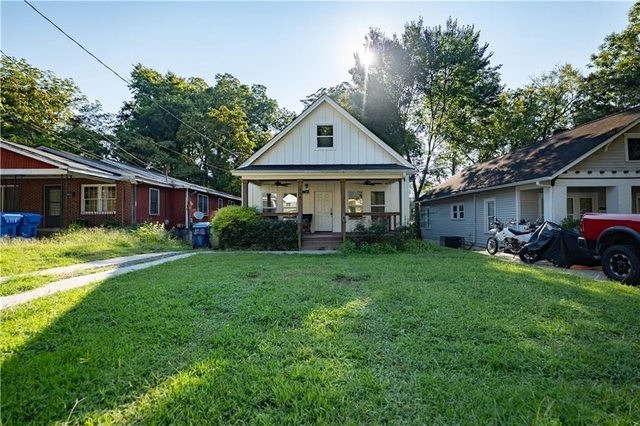 184 Laurel Avenue Sw - Photo 1