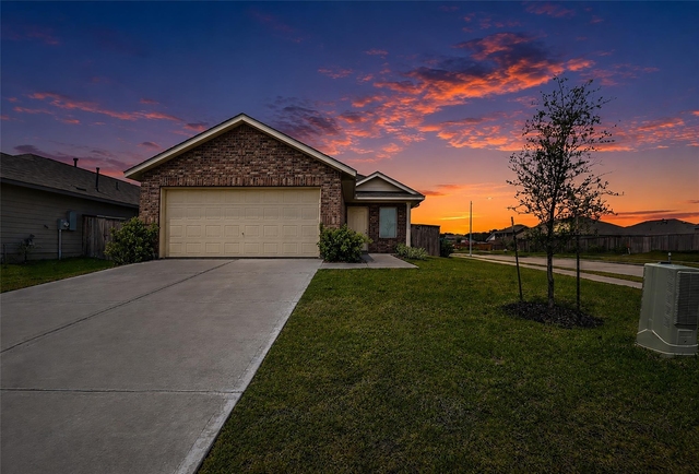18671 Cepagatti Dr - Photo 1