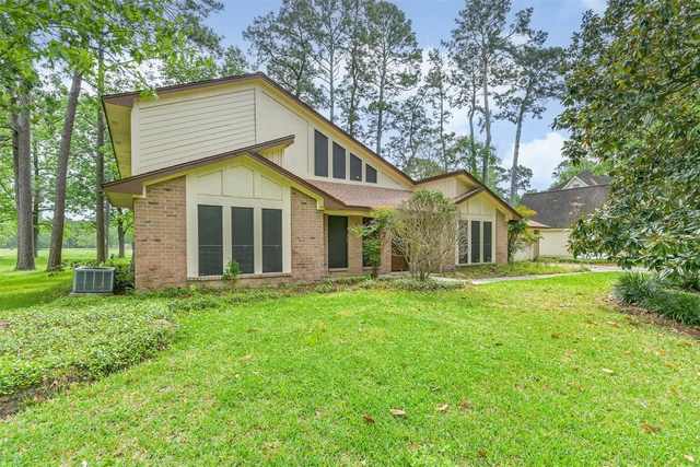 16040 Dunes Drive - Photo 1