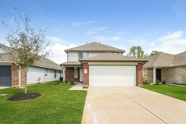 1217 Narrow Heights Drive - Photo 1