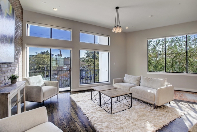 1320 Welch Street - Photo 1