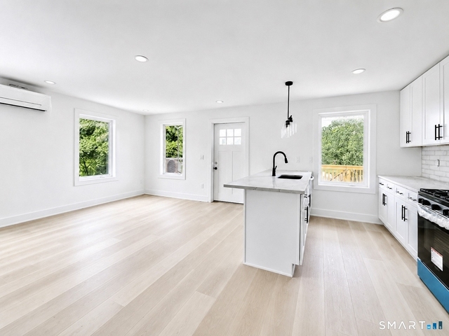 77 Ely Avenue - Photo 1
