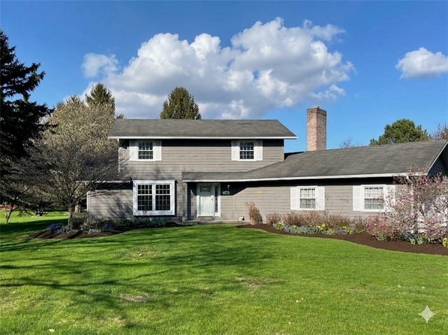 100 Drumlin View Drive - Photo 1