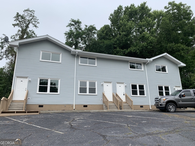 72 East Whitman Street - Photo 1