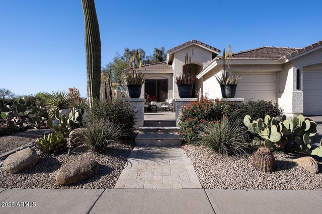 7692 E Phantom Way - Photo 1