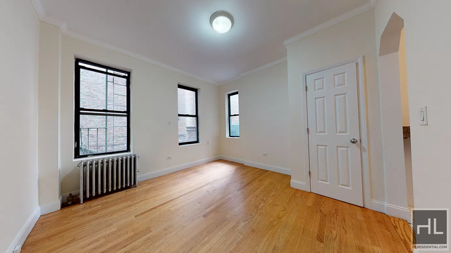 2 Avenue - Photo 1