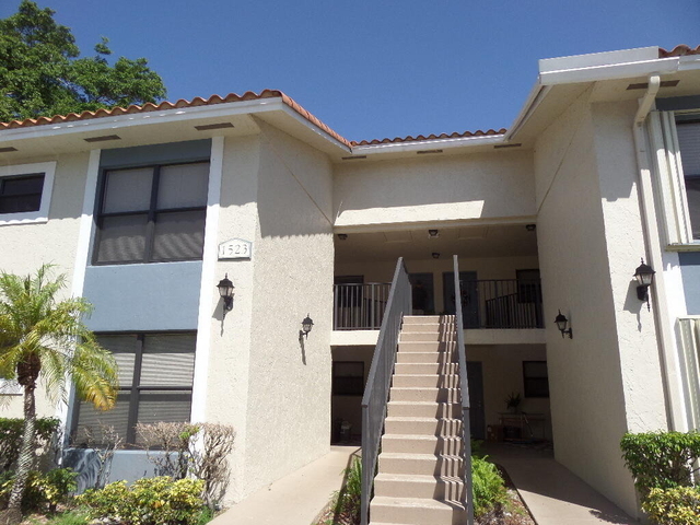 1523 Lake Crystal Drive - Photo 1