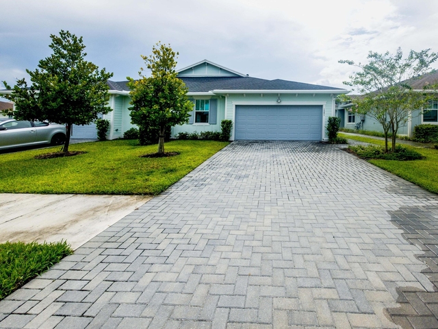 1381 Haywagon Trail - Photo 1