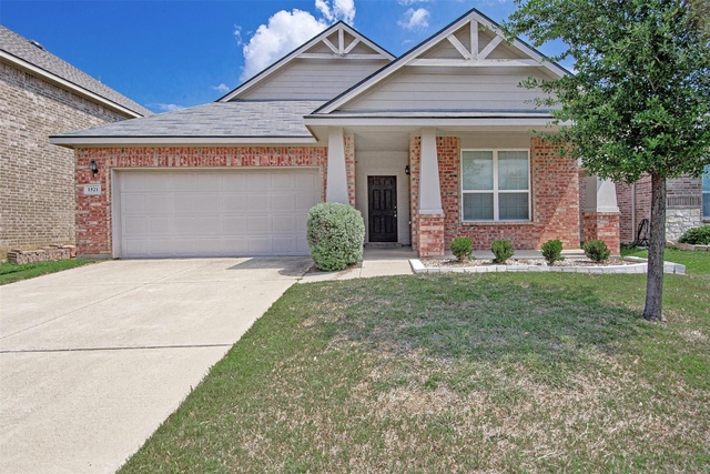 1521 Birds Eye Road - Photo 1