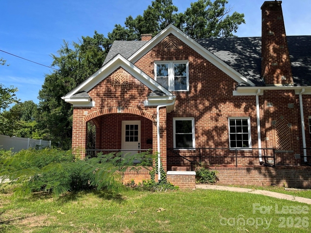 237 N 2nd Street - Photo 1