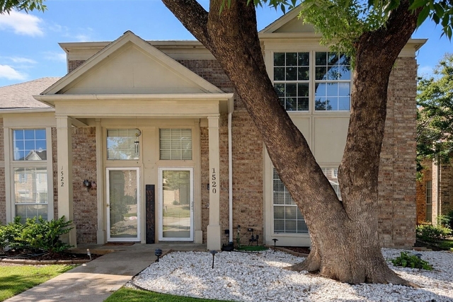 1520 Beach Lane - Photo 1