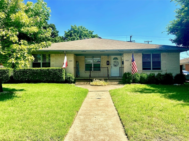 11220 Wyatt Street - Photo 1
